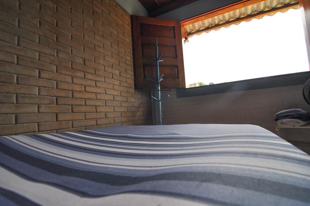 Casa Blanka 2010 - Eco Surf Guest House อิตากาเร ห้อง รูปภาพ