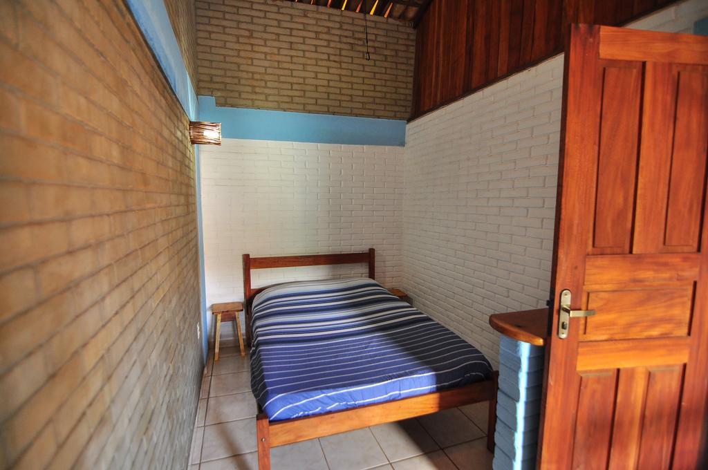 Casa Blanka 2010 - Eco Surf Guest House อิตากาเร ห้อง รูปภาพ